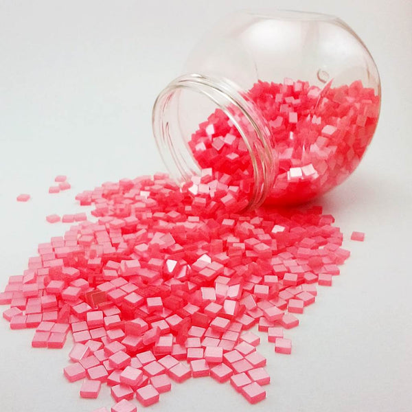 Resin mosaic tiles, 5x5 mm, Glossy 255 Almond Blossom