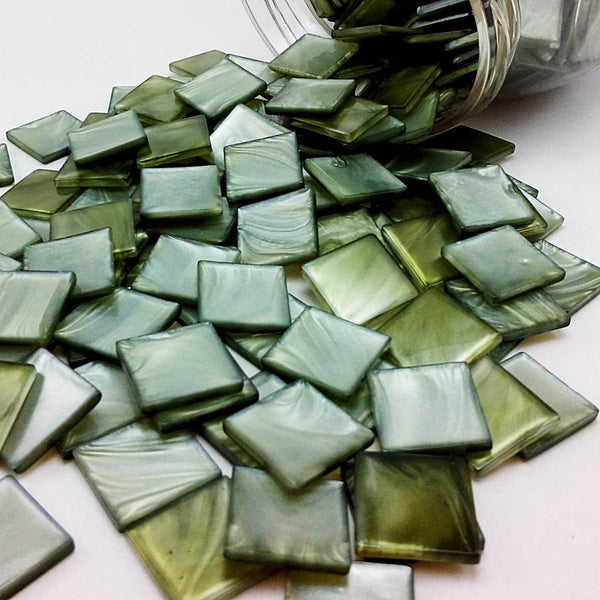 Resin mosaic tiles, 15x15 mm, Kerei 440 Leaf Green
