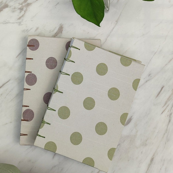 Handmade Coptic stitch binding - A5 book journal / Polka Dots