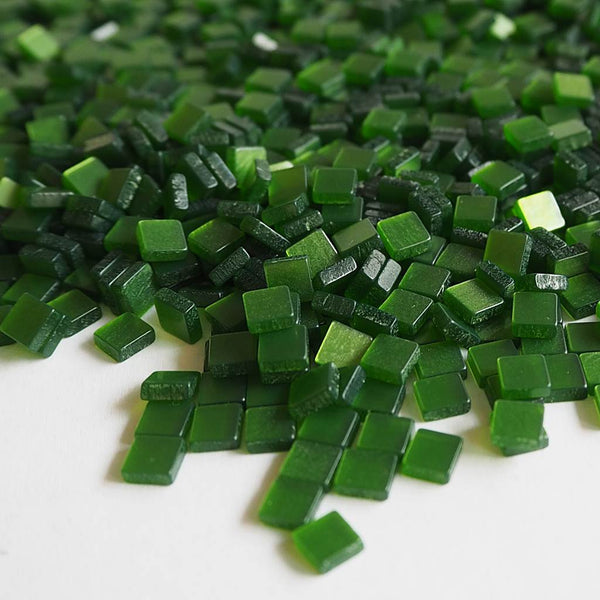 Resin mosaic tiles, 5x5 mm, Glossy 446 Peppermint